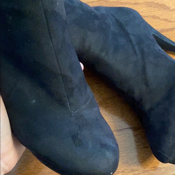 H&M faux suede black booties - Picture 7 of 8